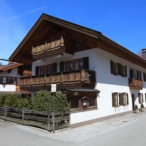 Ferienhaeuser Werdenfels Apartment